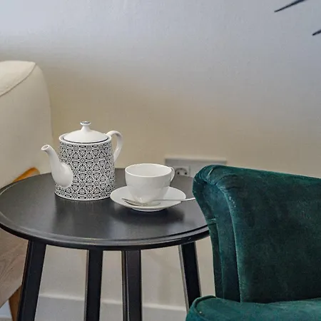 Sunrise Sea View Penthouse Апартаменти