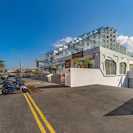 Apartment Sunrise Sea View Penthouse With Airco & Heated Pool *