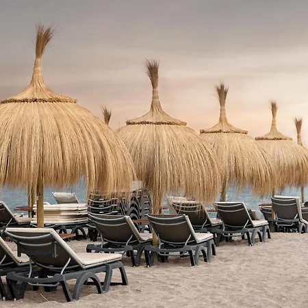 Sunrise Sea View Penthouse With Airco & Heated Pool Appartamento *