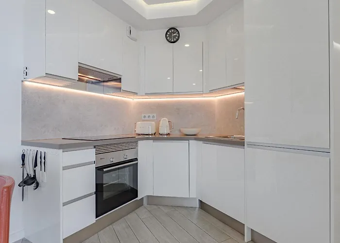 Sunrise Sea View Penthouse With Airco & Heated Pool Appartement *