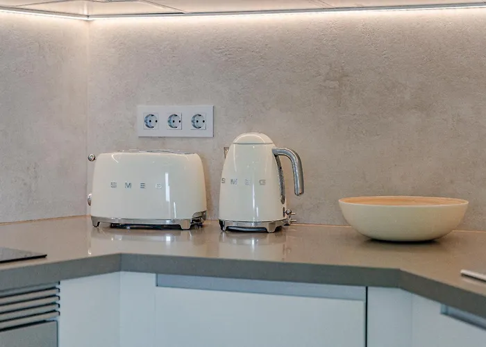 Appartement Sunrise Sea View Penthouse With Airco & Heated Pool *